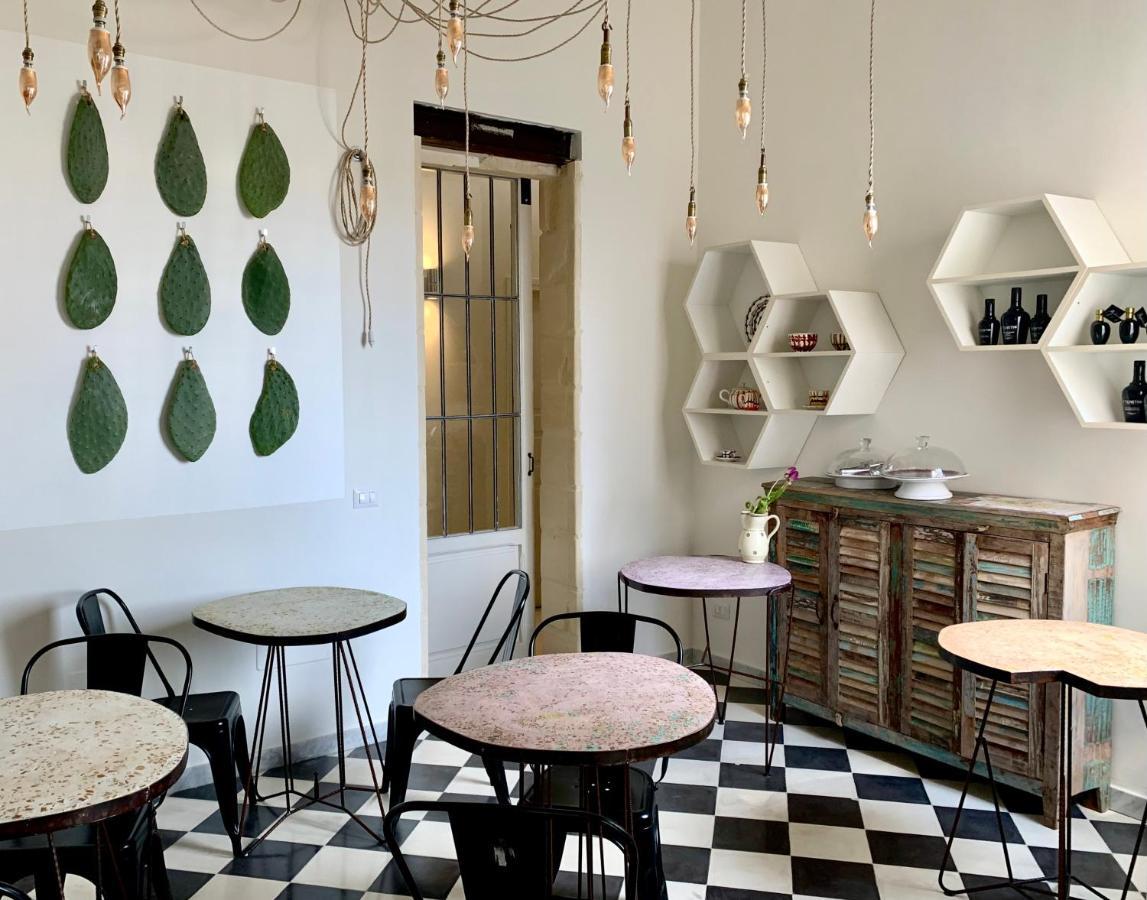 Habitare Lecce & Salento Bed & Breakfast Exterior foto